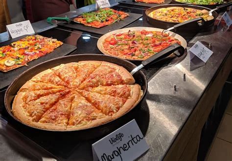 when are the dinner buffet hours at pizza factory